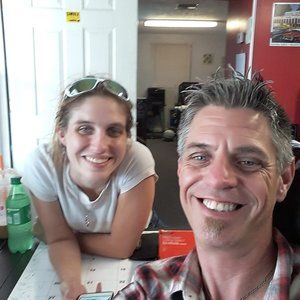 Meet your Posher, Kendra